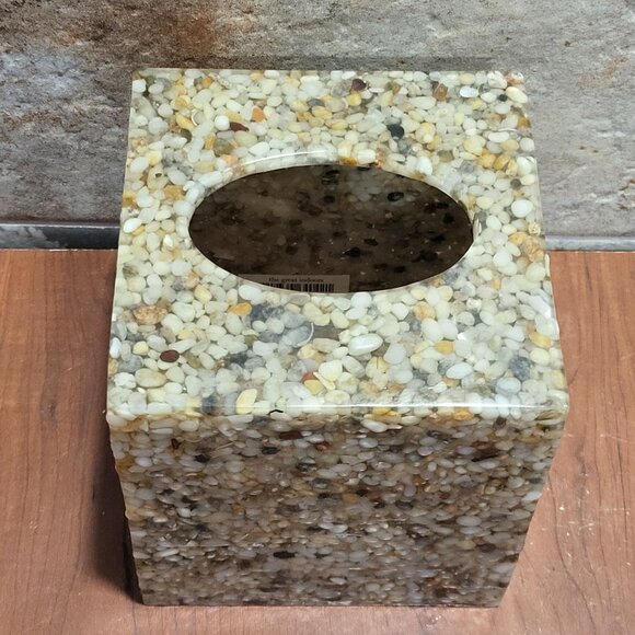 The Great Indoors Tissue Cover Pebble Resin - Picture 3 of 12